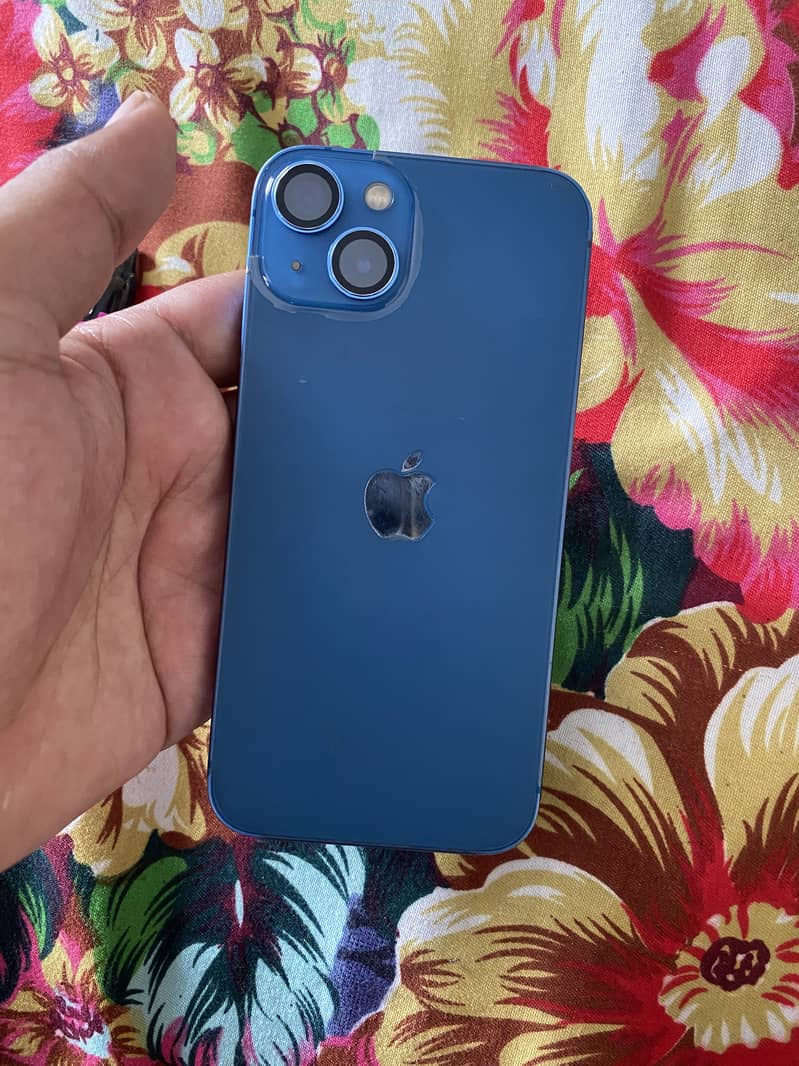 Apple iPhone 13 1