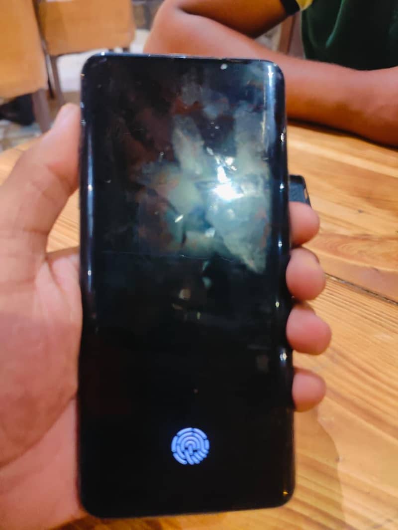 One Plus 7 Pro 3