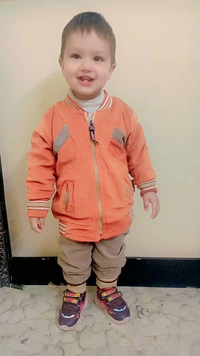 female ki urjent zarurt he house mad baby sitter and patients cear