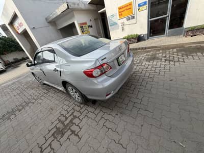 Toyota Corolla GLI 2012