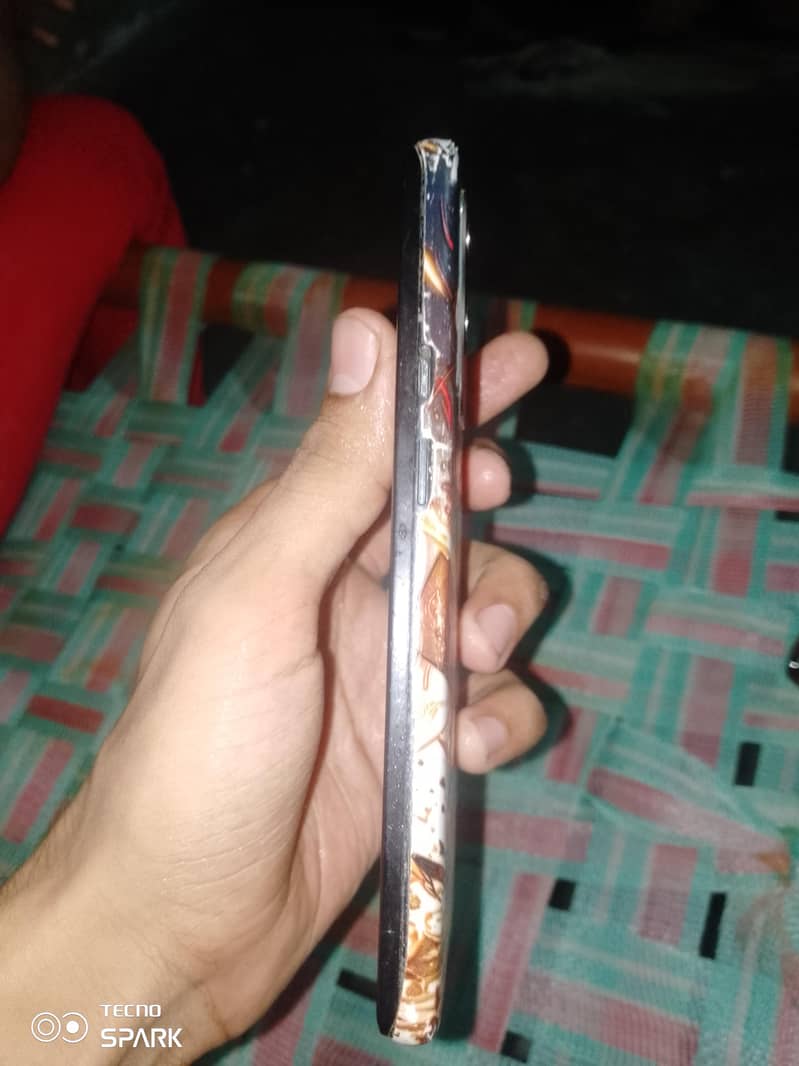 One Plus 9 Pro 4