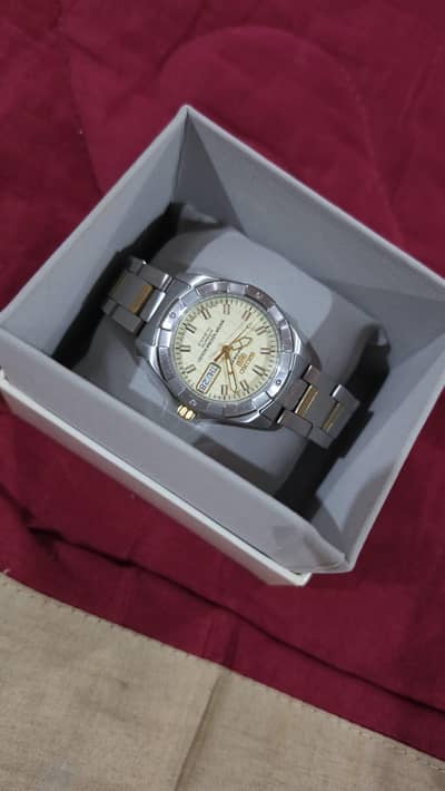 seiko 5 automatic