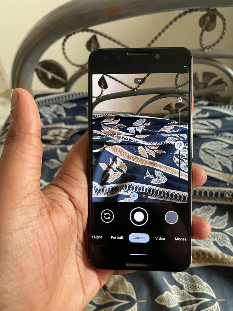 Google Pixel 3 8