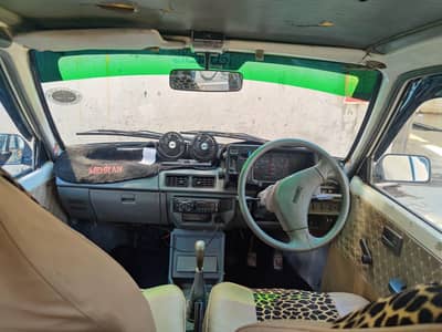 Suzuki Mehran VX 2012