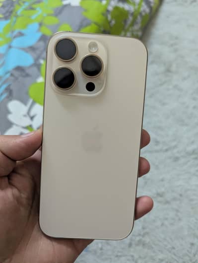 Apple iPhone 16 Pro