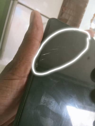 Vivo Y72=5G . WhtsAp nbr 03124599273 iske alava aur koi number ni hai.