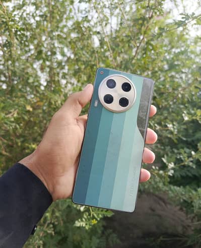 Tecno CAMON 30 Premier Edition