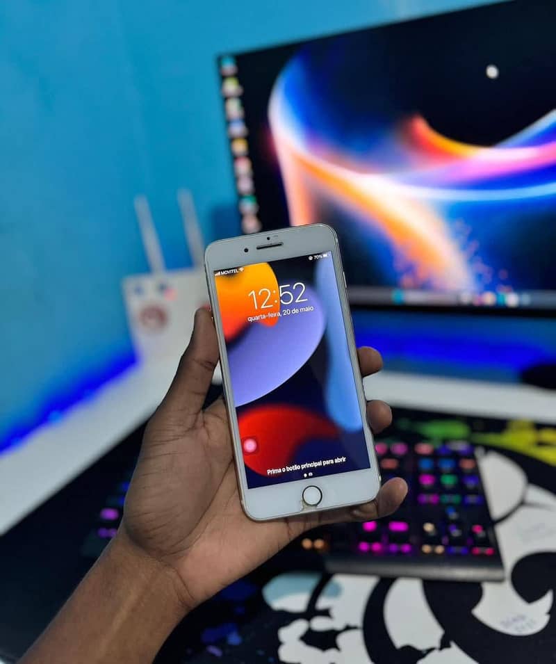 Apple iPhone 7 Plus 2