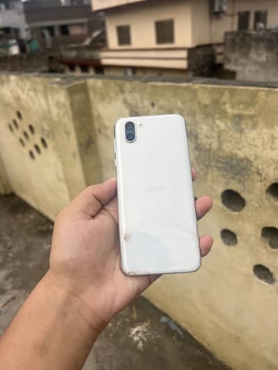 Sharp Aquos R2 exchange possible