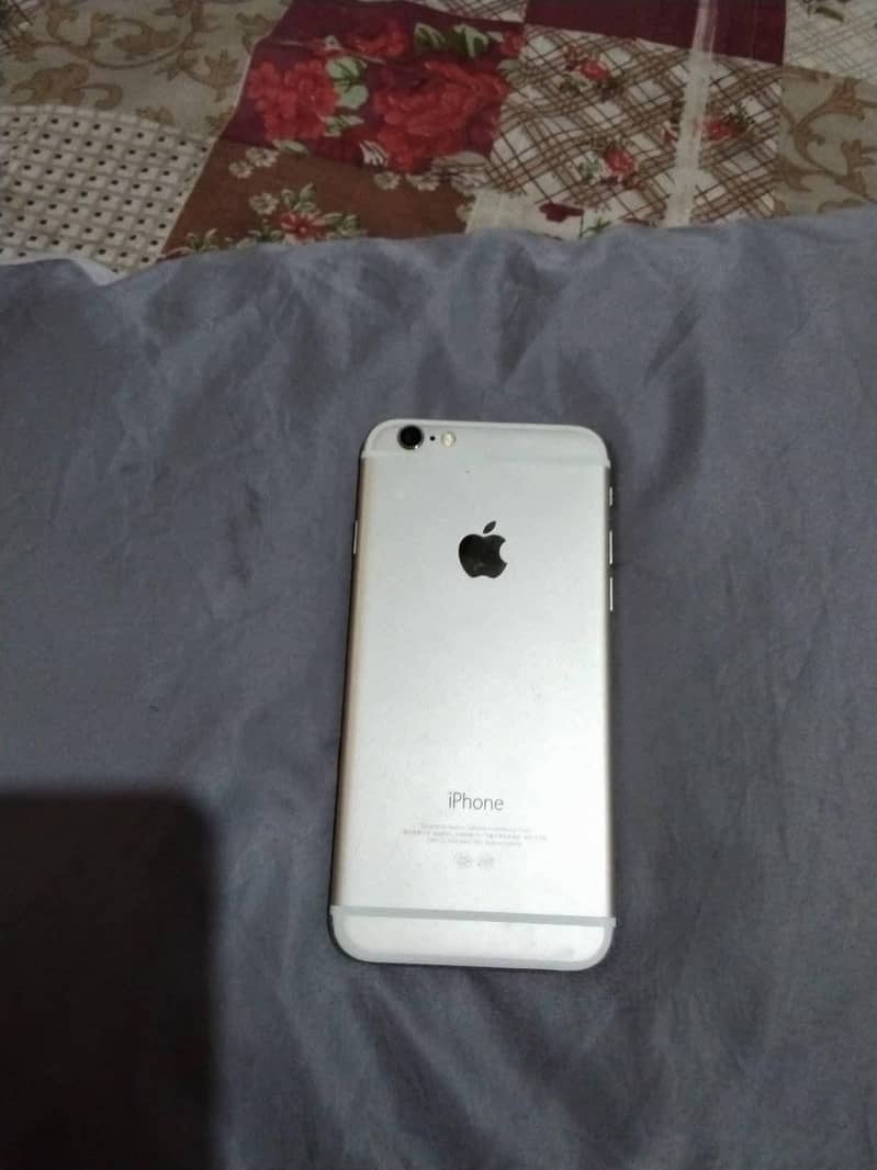 Apple iPhone 6S Plus 0