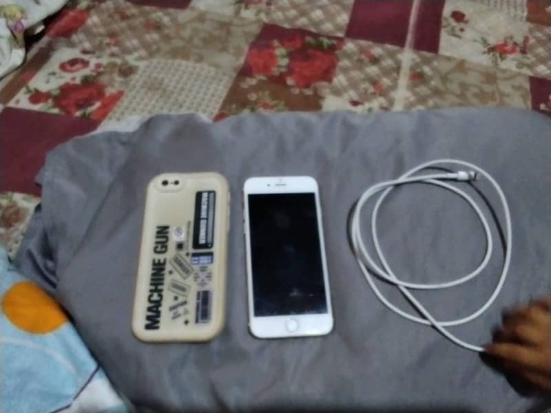 Apple iPhone 6S Plus 3