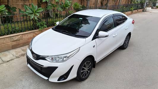 Toyota Yaris 1.3 ATIV CVT 2020 Automatic Transmission