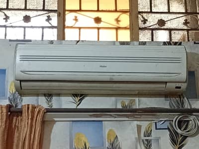 Haier 1.5 ton Air condition
