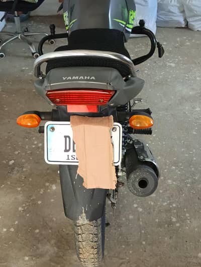 YAMAHA YBR G 125CC
