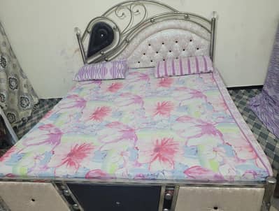 Double Bed