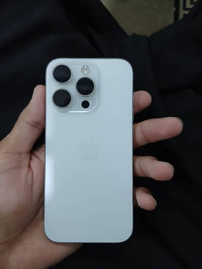 Apple iPhone 15 Pro
