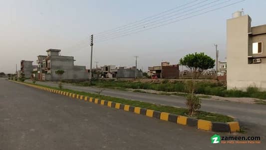 2 KANAL CORNER PLOT FOR SALE