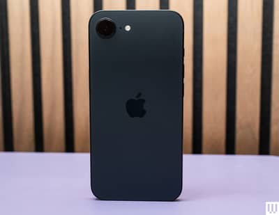 Apple iPhone 16e