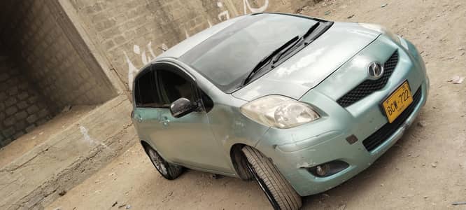 Toyota Vitz 2010