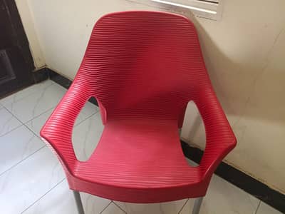 Red Color Premium Quality Plastic Out Door Full Size Chair for Sale
