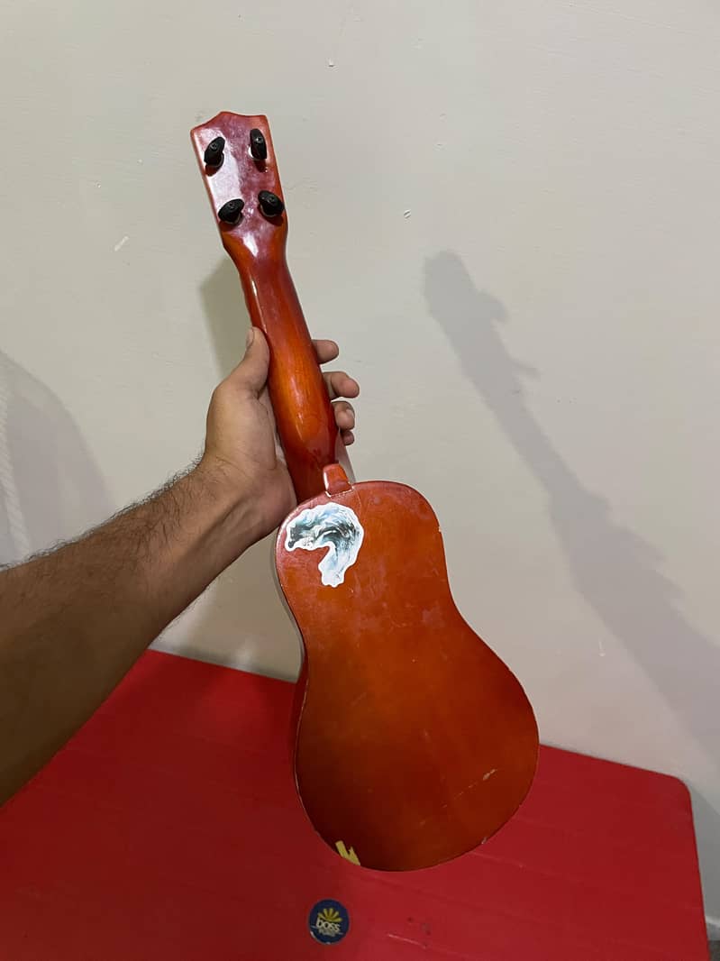 mini Guitar 2