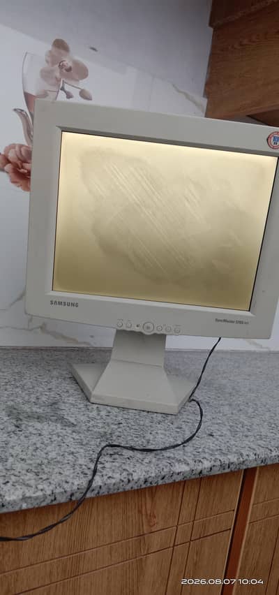 SAMSUNG LCD 14 INCHES