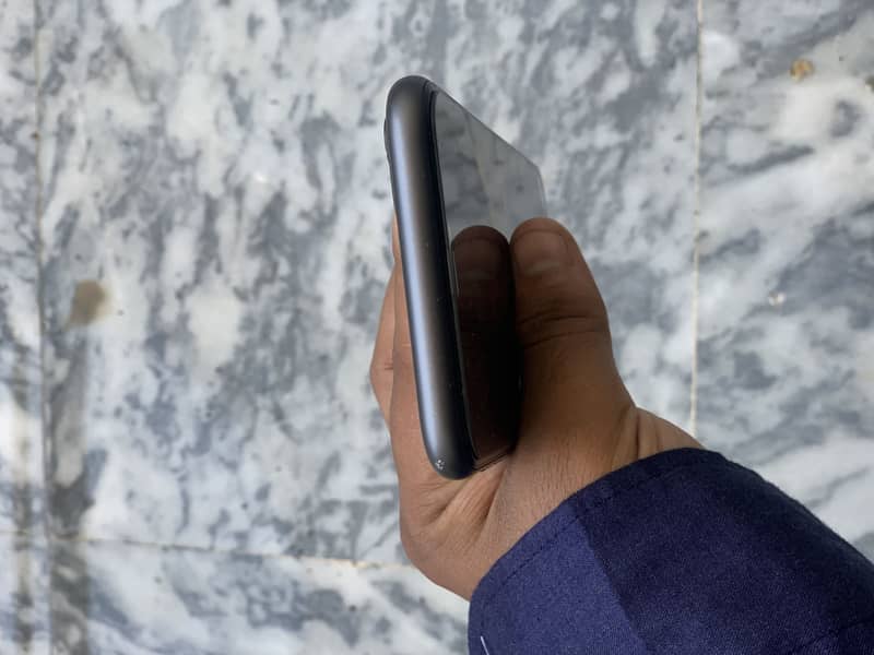 Iphone 11 3