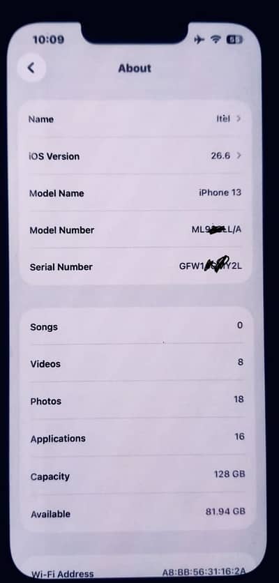 Apple iPhone 13