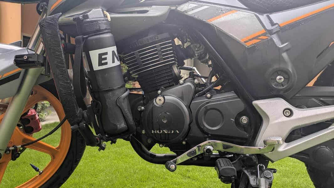 CB 150F 2