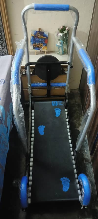 Treadmills New with waist twister
