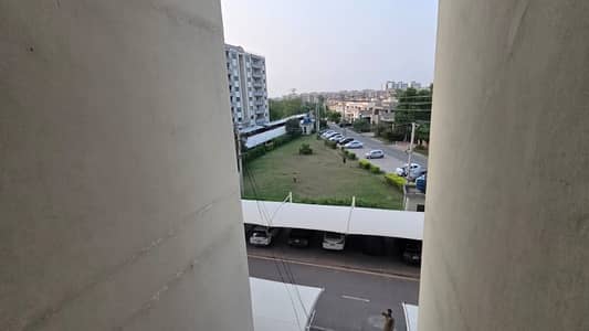 12 Marla 4 Bedrooms Apartment Available For Sale.