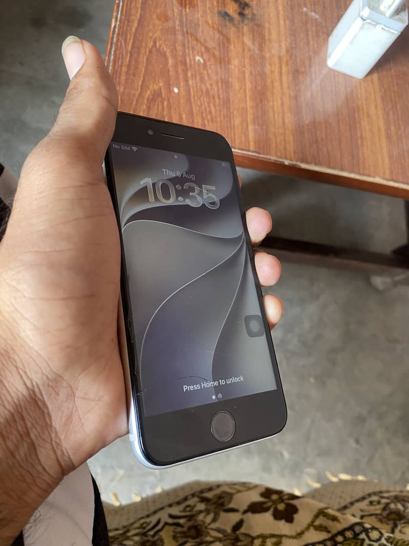 Apple iPhone SE 1
