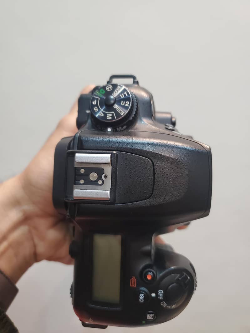Nikon D7500 Complete Box 2