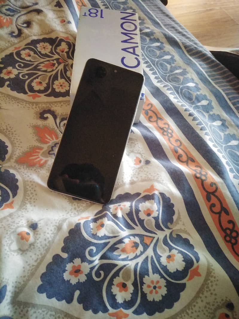 Tecno Camon 18 1