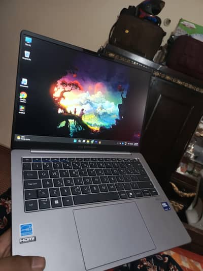 ASUS ExpertBook
