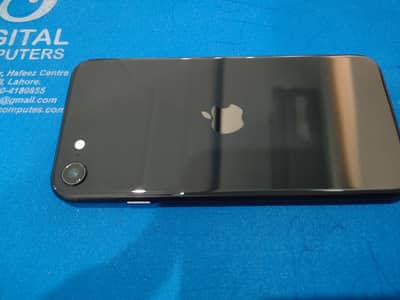 Apple iPhone SE 2020 || 128GB || PTA Approved || 98 percentage