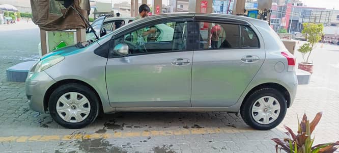 Toyota Vitz 2010