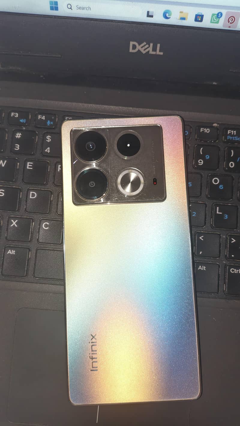Infinix Note 40 1