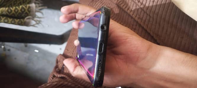 Samsung Mobile A50