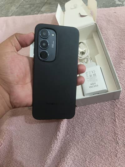 Tecno Spark 40 pro 8+8/256 10/10