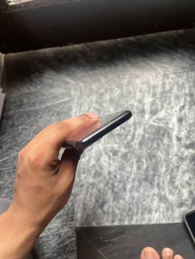 Apple iPhone 11 Pro