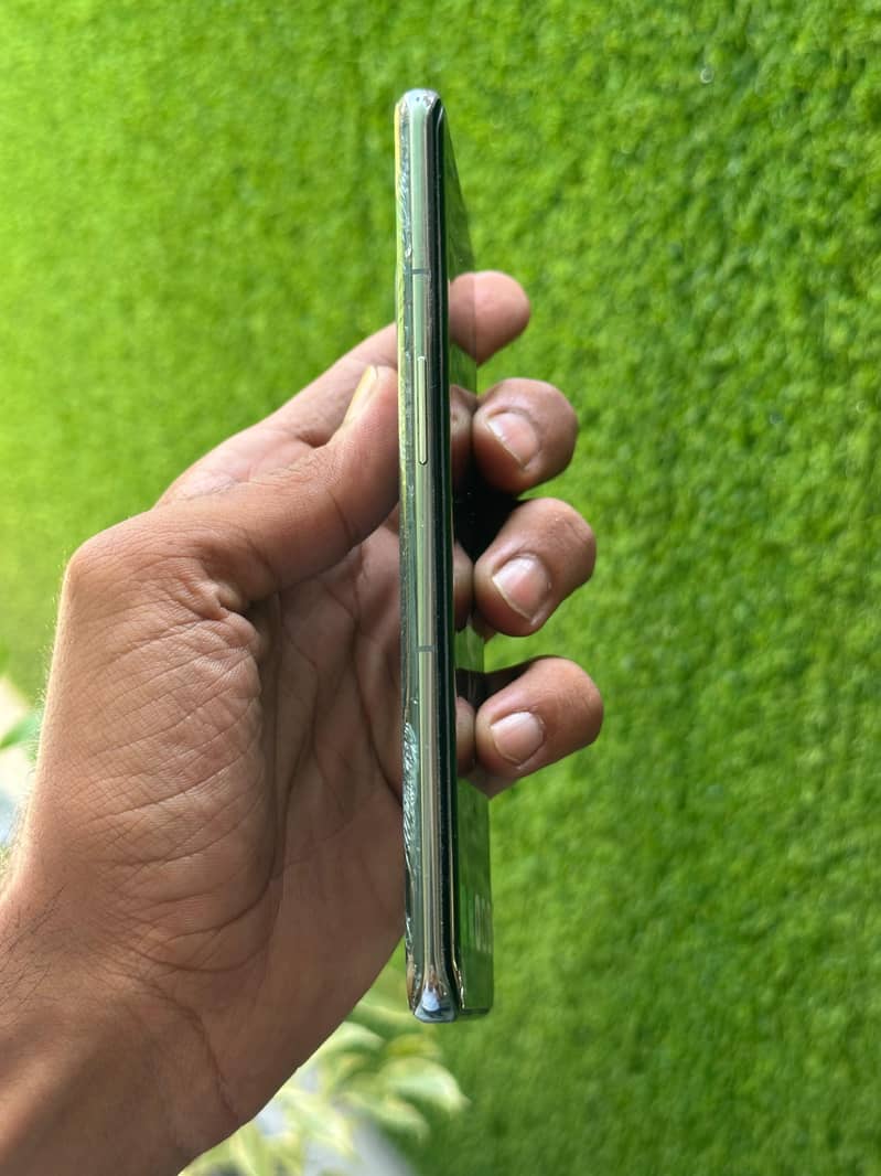 One Plus 11 3