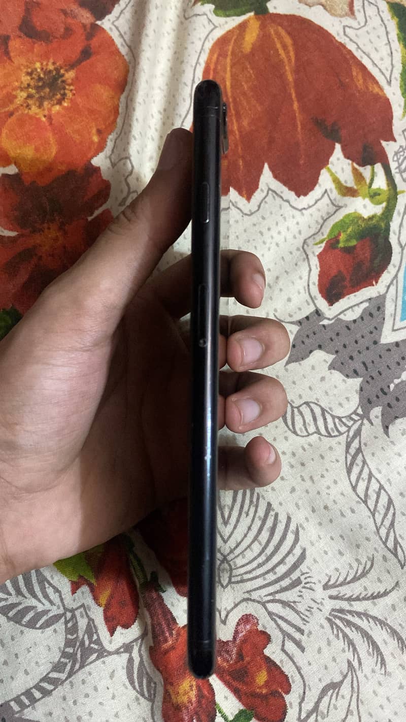 iPhone 7 Plus 2
