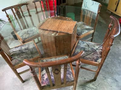 Dinning table