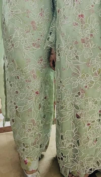 Cutwork desgin 3 piece