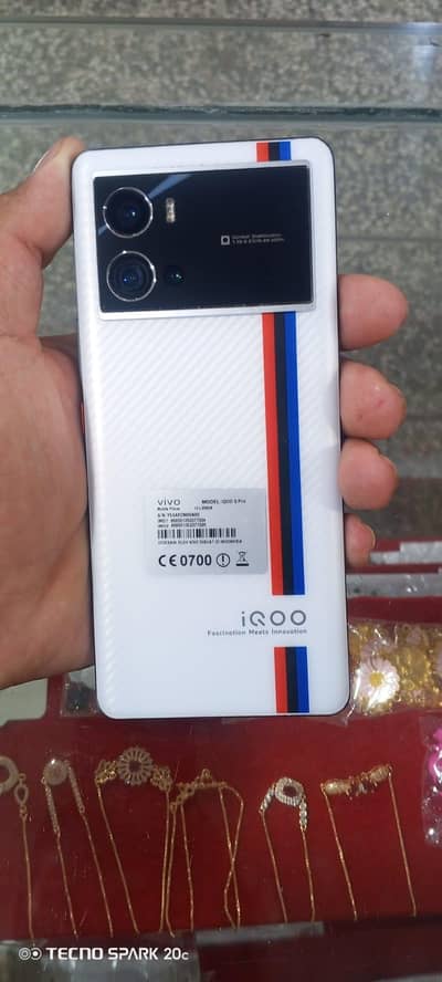 Vivo iQOO 9 Pro
