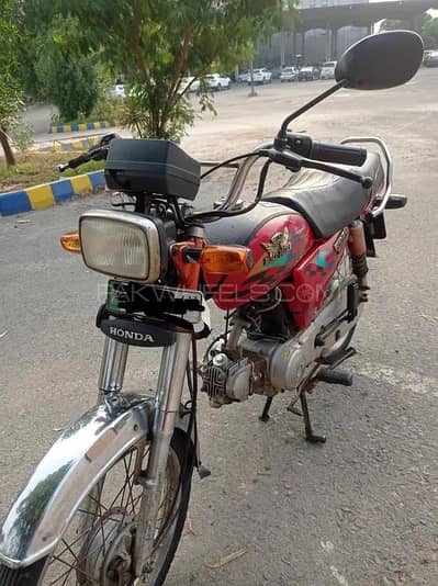Road prince   18 model  bio on sport
