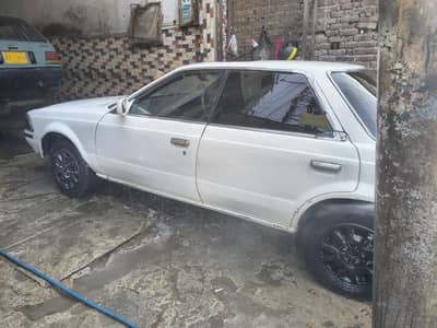 toyota carina 1986