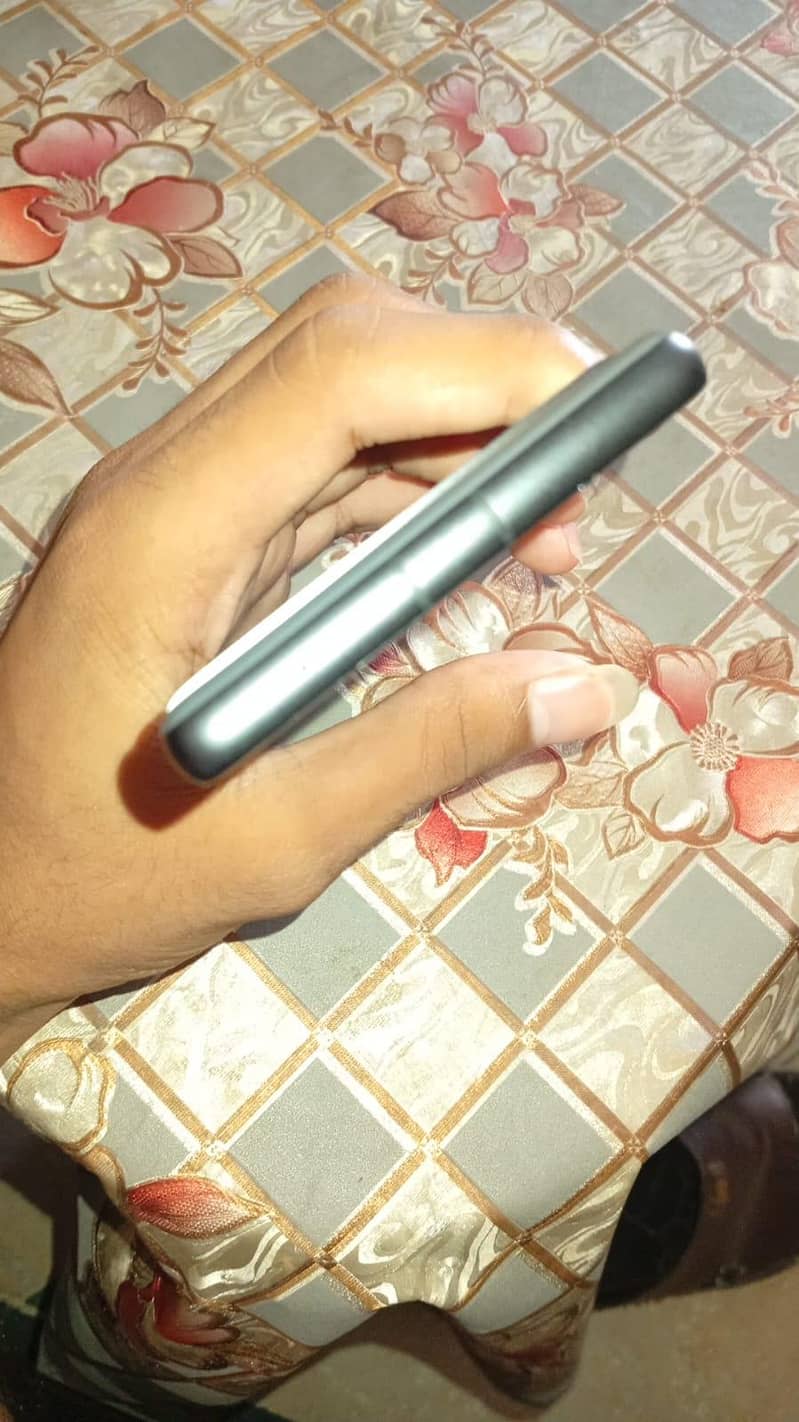 Google Pixel 7a 1