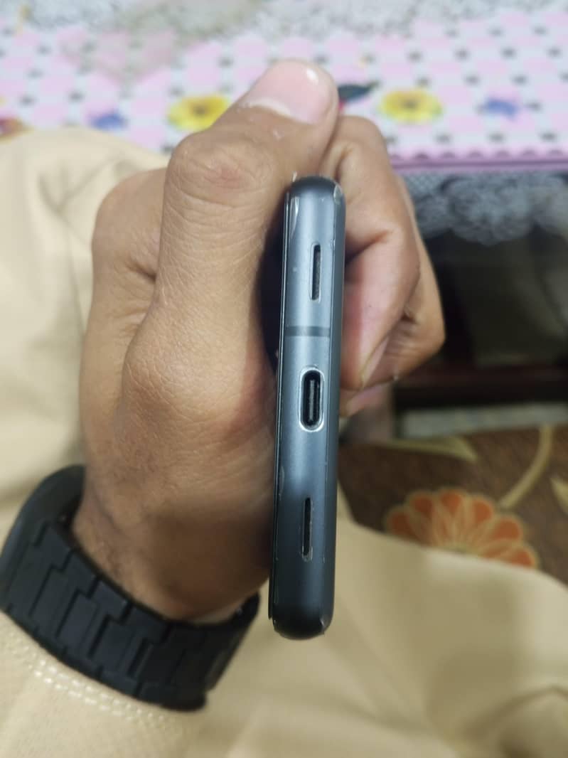 Google Pixel 7a 6